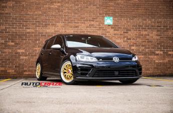 VOLKSWAGEN GOLF LSR GOLD POLISH LIP